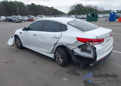 2017 Kia Optima Lx z USA, uszkodzony, nr VIN 5XXGT4L38HG178056